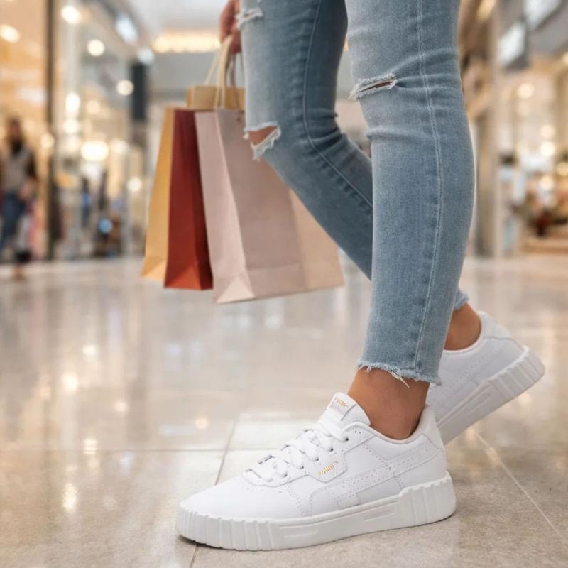 Puma Carina Bold Puma Feminino Tenis Carina Puma Soft Foam Branco Puma CARINA BOLD Women's Leisure Footwear