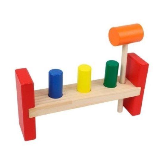 Bate Pinos de Madeira com Martelo Brinquedo Educativo Infantil Pedagógico Montessori
