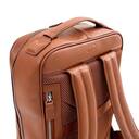 Mochila para MacBook 16'' iPlace, Pampas, Couro Marrom - foto 4