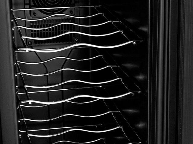 Adega Climatizada Brastemp 12 Garrafas com Painel Touch All Black BZC12 B Preto - 4