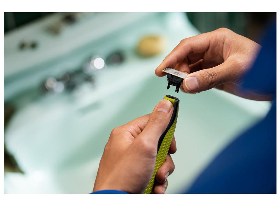 Aparador e Raspador Philips OneBlade Male Grooming - 3