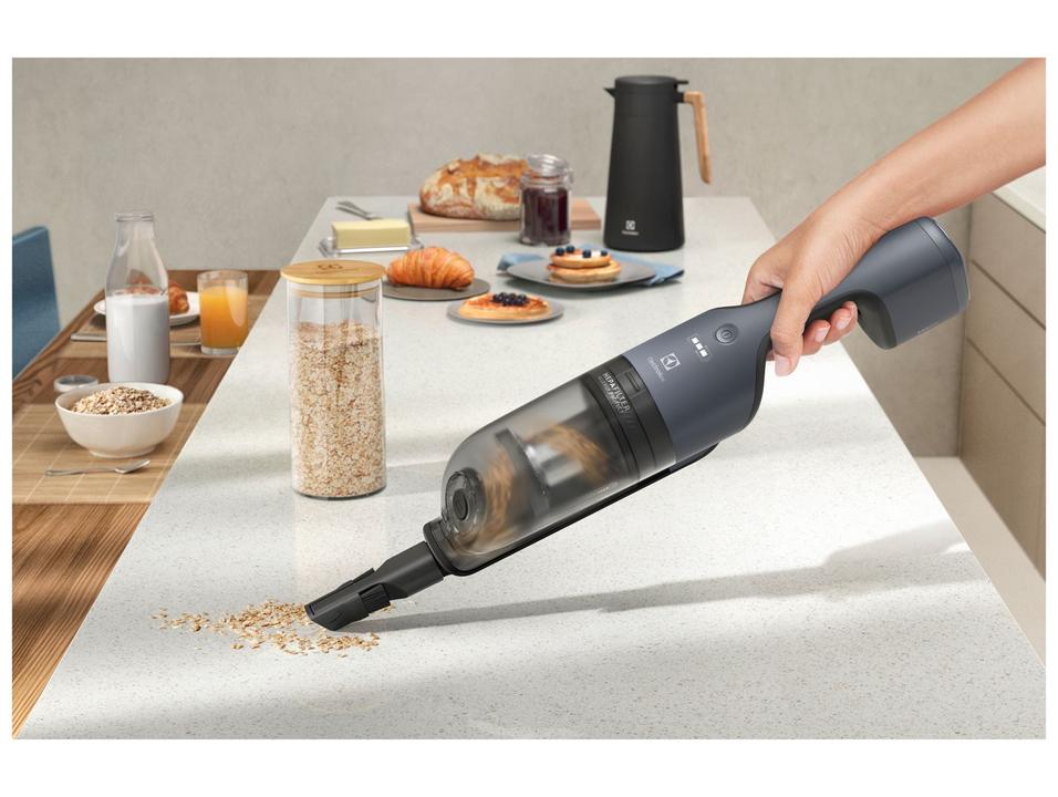Aspirador de Pó 2 em 1 Electrolux sem Fio a Bateria com Filtro HEPA 90W Efficient ERG019 - 5
