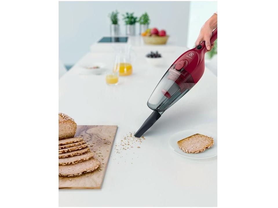 Aspirador de Pó Portátil e Vertical Electrolux 1100W STK13 Vermelho - 6