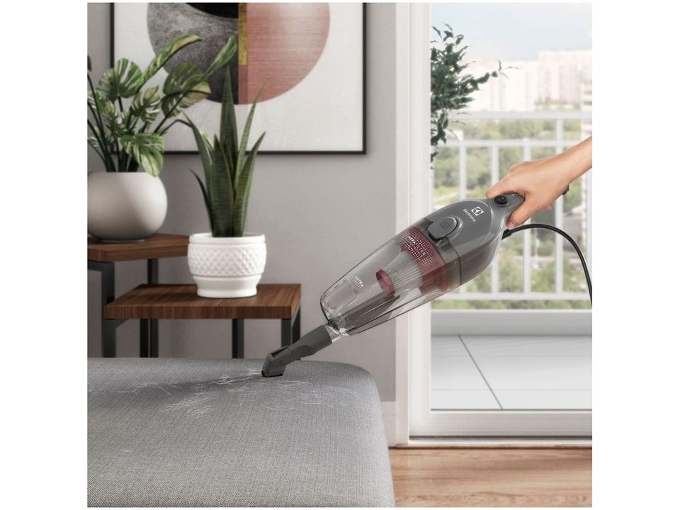 Aspirador de Pó Vertical Portátil Electrolux Filtro HEPA 1450W Ultra STK15 - 5