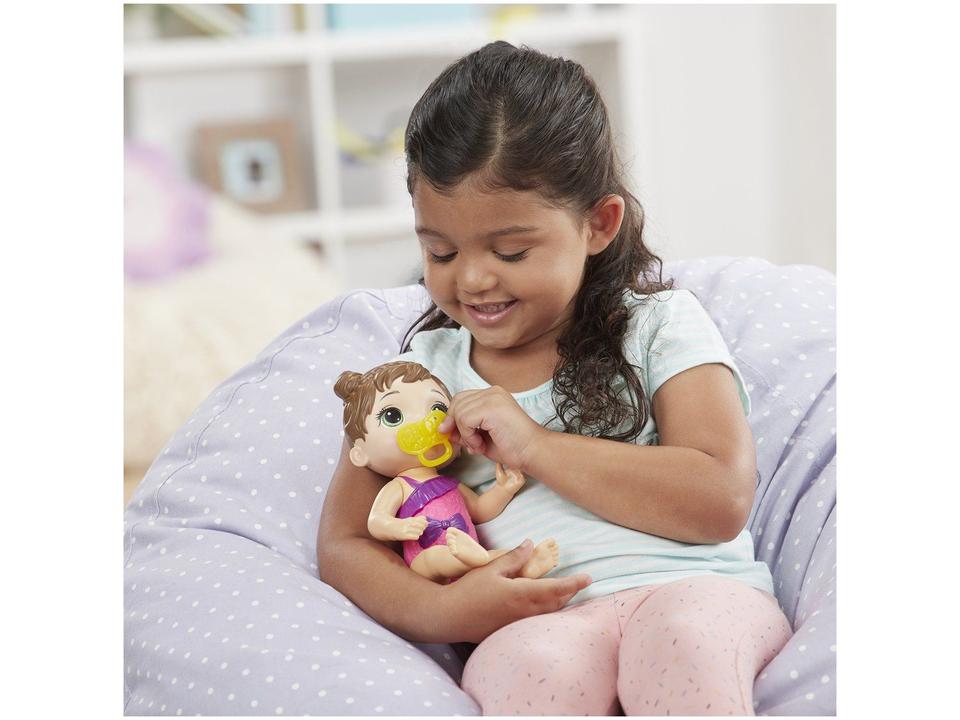 Boneca Baby Alive Bebê Banhos Carinhosos Morena - 2