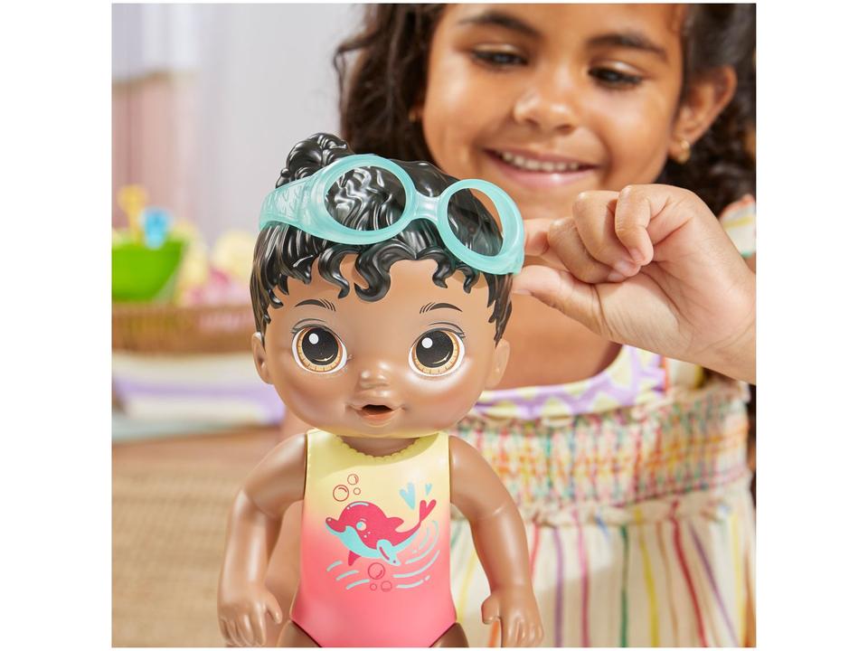 Boneca Baby Alive Sunny Swimmer com Óculos - 3