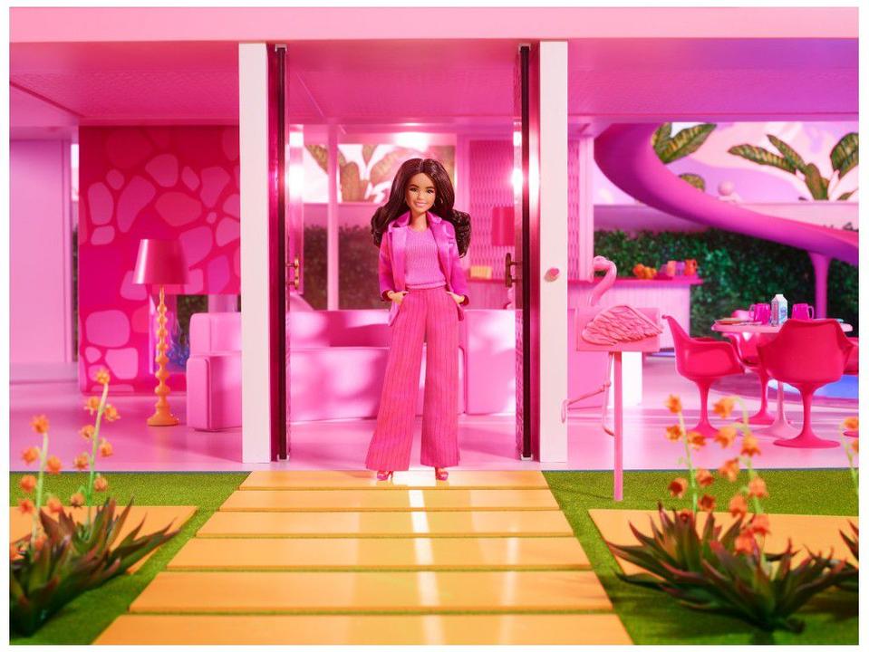 Boneca Barbie O Filme Gloria com Acessórios - 1