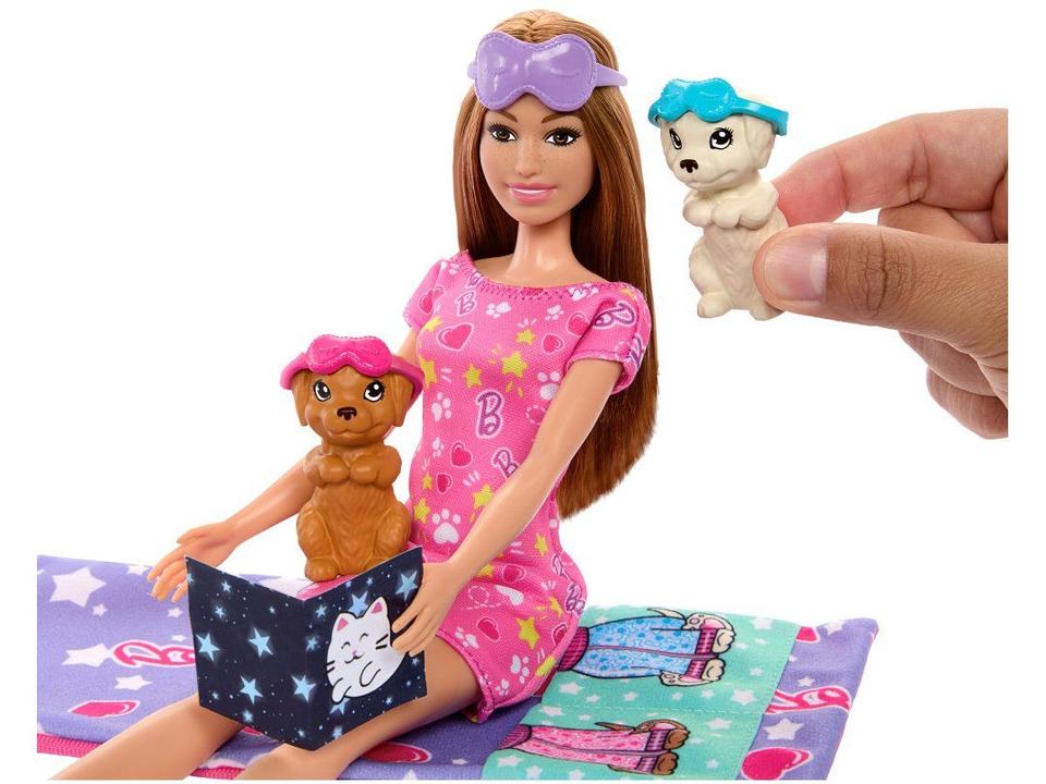 Boneca Barbie Pijamada com Cachorrinhos Rosa Mattel - 2