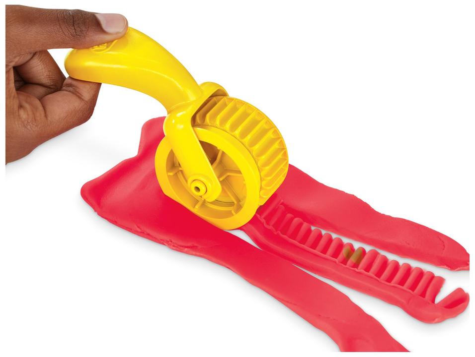 Boneca Barbie Play-Doh Arranjos e Franjas - 5