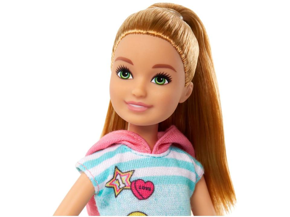 Boneca Barbie Stacie ao Resgate com Figura - 2