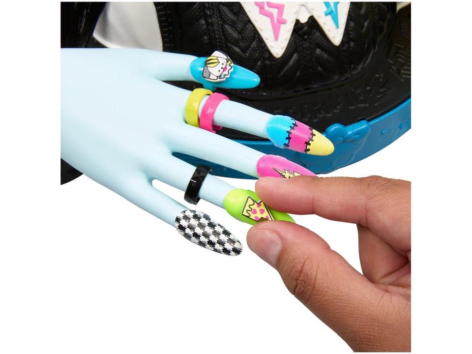Boneca Monster High Frankie Stein Penteados - 3