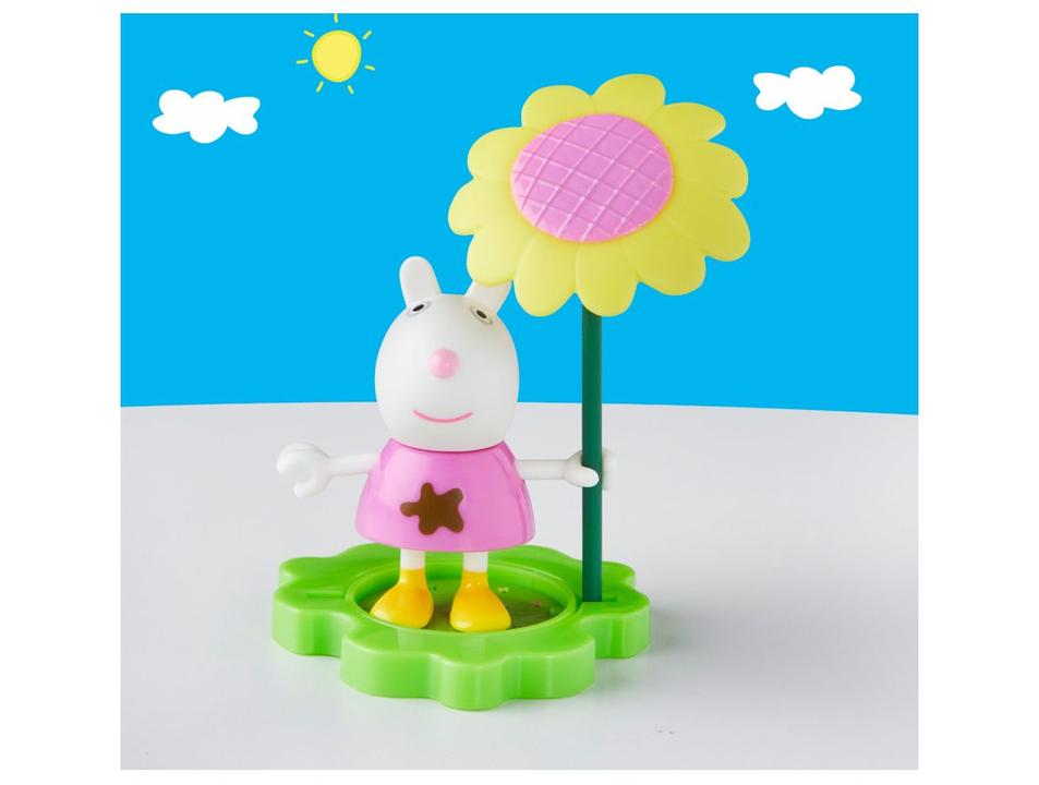 Boneca Peppa Pig Peppa na Poça de Lama - 12