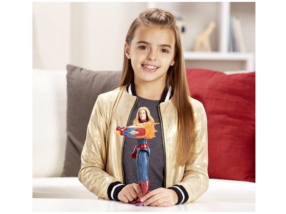 Boneco Capitã Marvel Titan Hero Series - 1