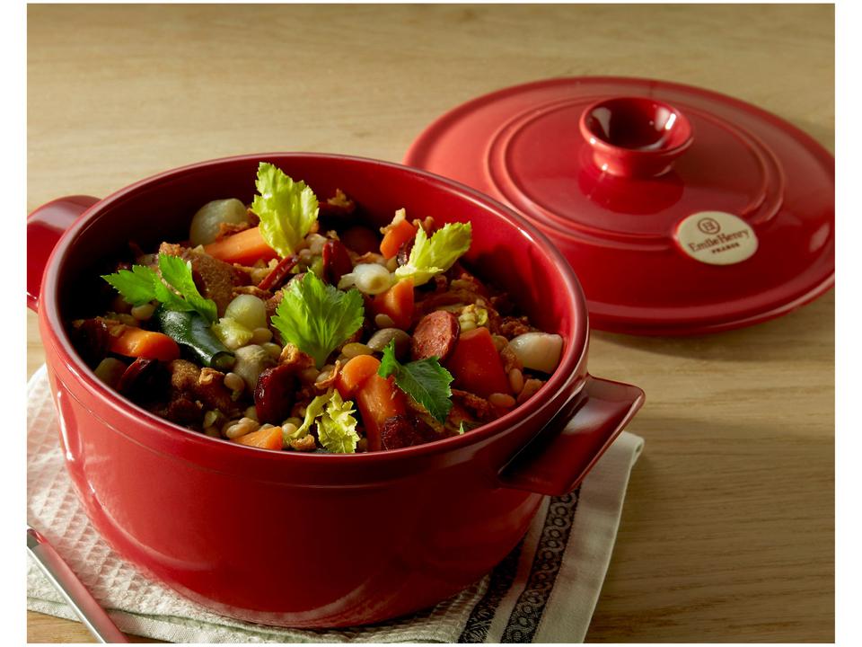 Caçarola Emile Henry de Cerâmica com Tampa 22cm 2,5L Vermelha - 1