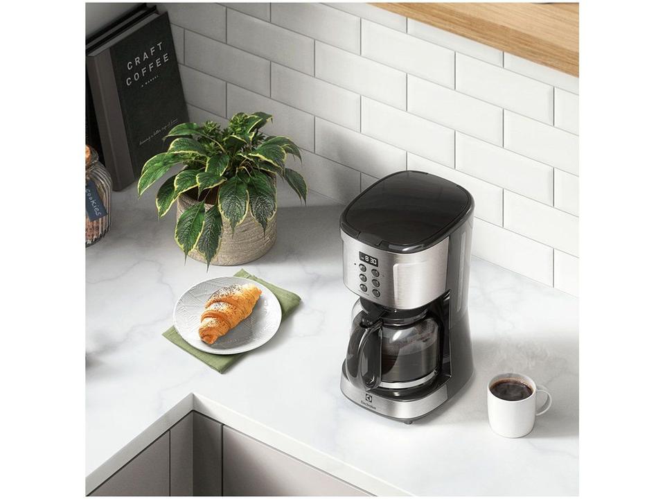 Cafeteira Elétrica Electrolux Digital 38 Xícaras Experience Programável com Timer Prata ECM30 - 8