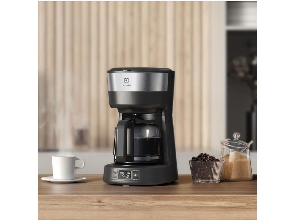 Cafeteira Elétrica Electrolux Efficient ECM25 Programável com Timer 30 Cafés Preto 4910AOBR502 - 7