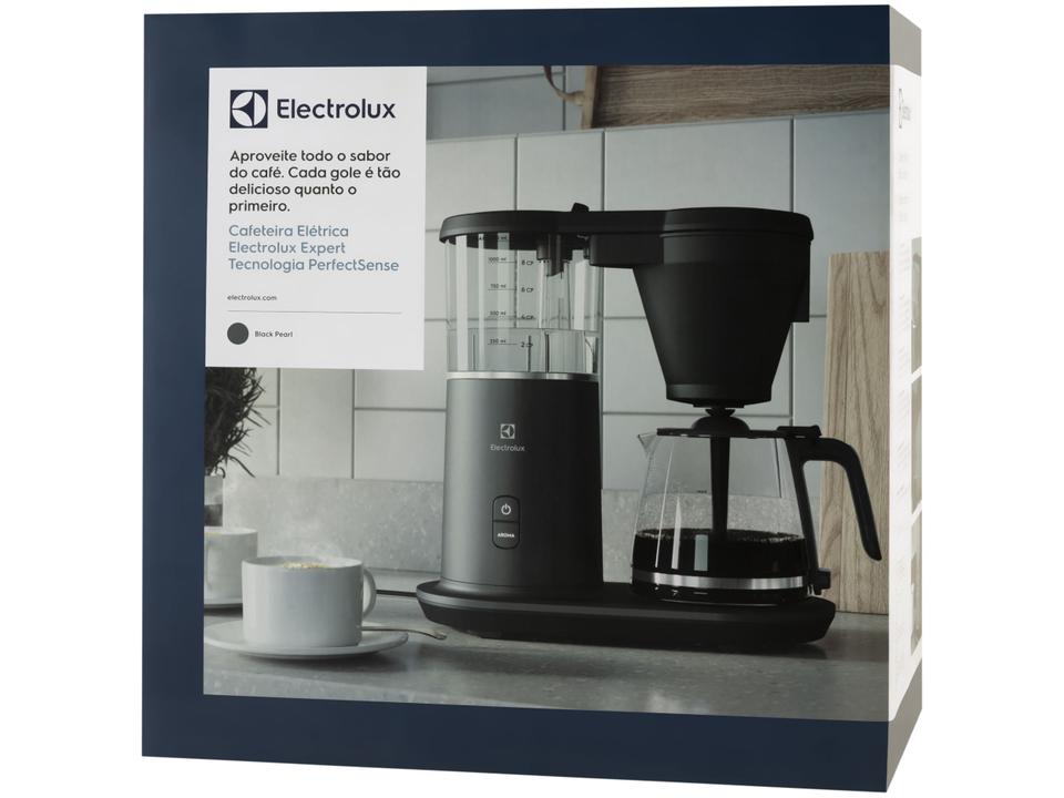 Cafeteira Elétrica Electrolux Expert CMP70 - 11