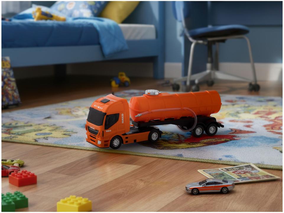 Caminhão de Brinquedo Iveco Hi-Way Tanque - 2