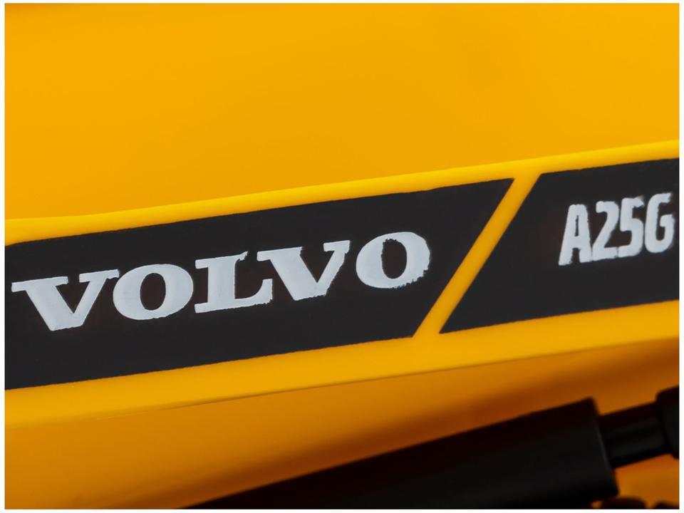 Caminhão de Brinquedo Volvo New Holland - 11