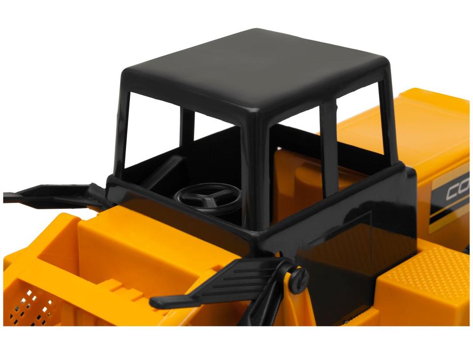 Caminhão Retroescavadeira - 6