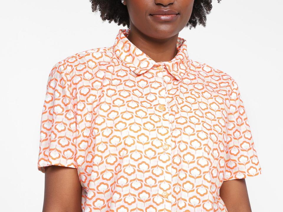 Camisa Vista Magalu Alongada Flores Assimétrico Recorte Lateral - 6