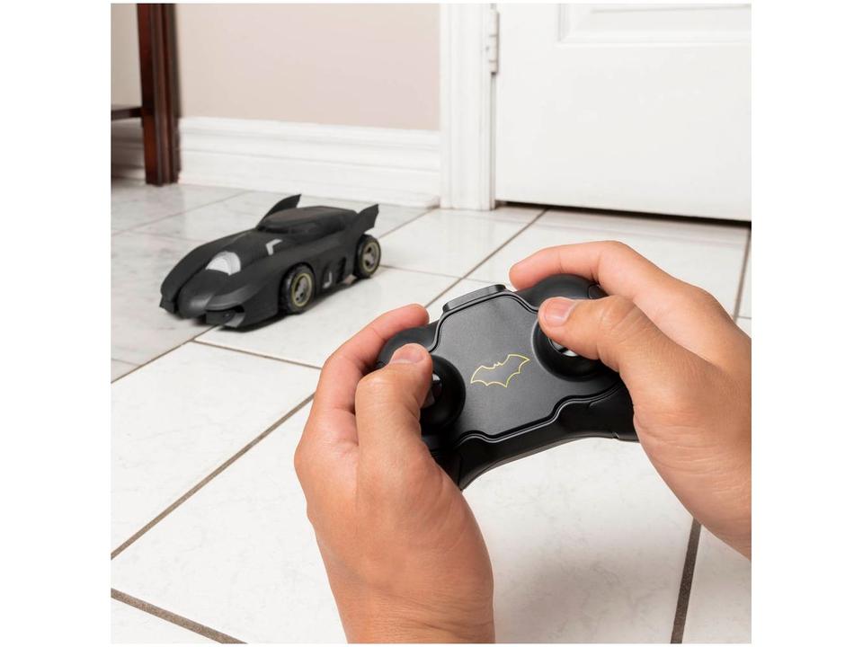 Carrinho de Controle Remoto Batman Batmóvel - 1