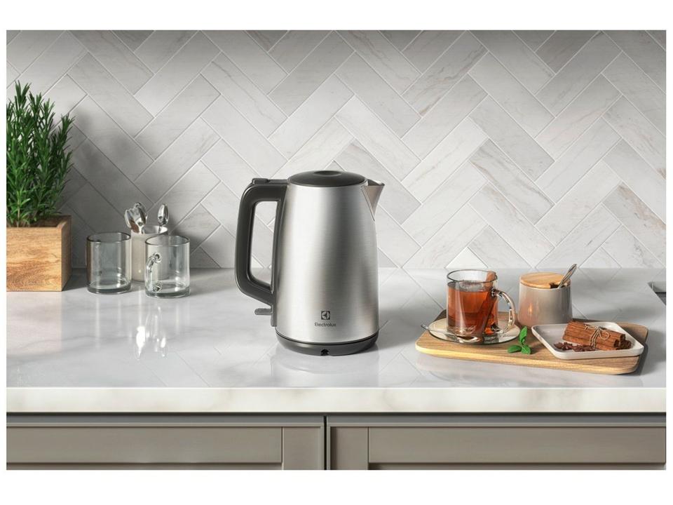 Chaleira Elétrica Electrolux Experience EEK25 1,7L - 1