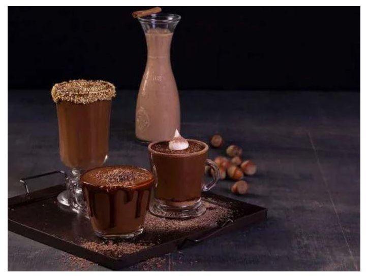 Cobertura e Recheio Brigadeiro Nestlé Moça Profissional Docinhos 2,57kg - 6