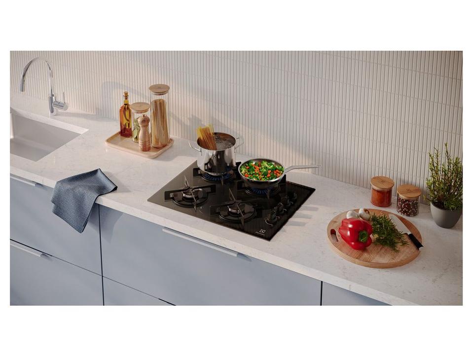 Cooktop 4 Bocas a Gás GLP Electrolux Mesa de Vidro Preto Acendimento Automático Efficient KE4GR - 4