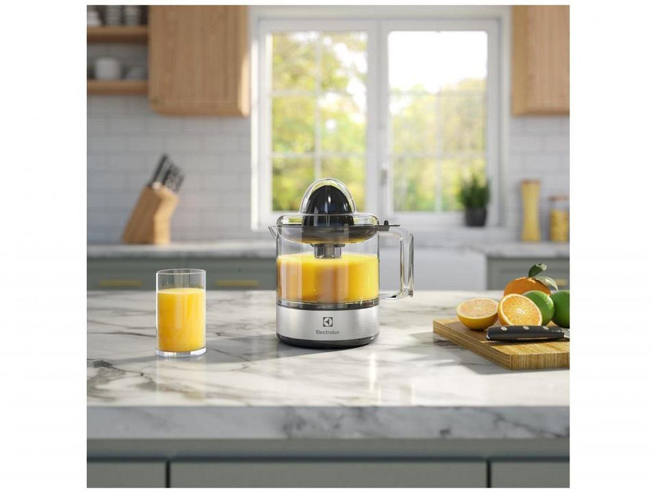 Espremedor de Frutas Electrolux ECP10 Preto e - 1