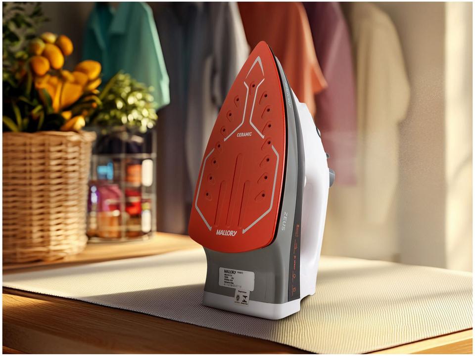 Ferro de Passar a Vapor e a Seco Mallory - 1