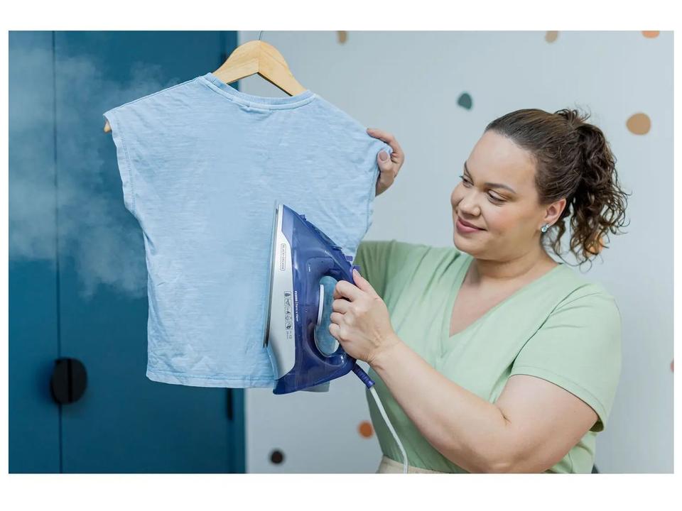 Ferro de Passar Roupa a Vapor e a Seco Black+Decker FX2550 Roxo e Branco - 6