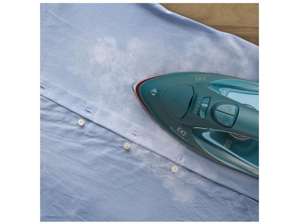 Ferro de Passar Roupa a Vapor e a Seco Electrolux Experience Care com Triplo Desligamento Automático - 3