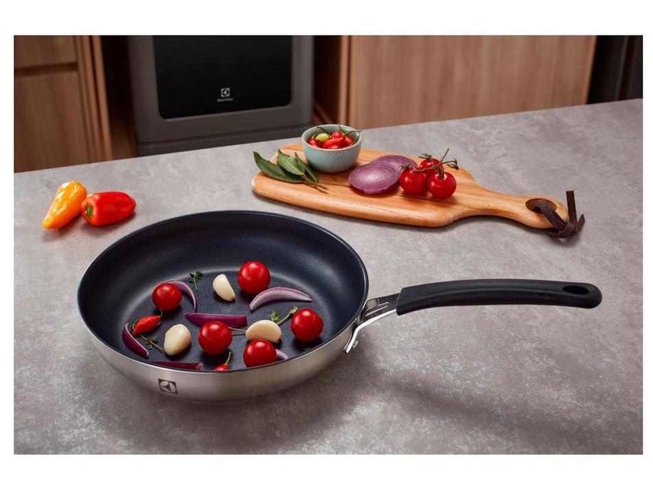 Frigideira Antiaderente Electrolux Inox 41044561 Preta 24cm - 1