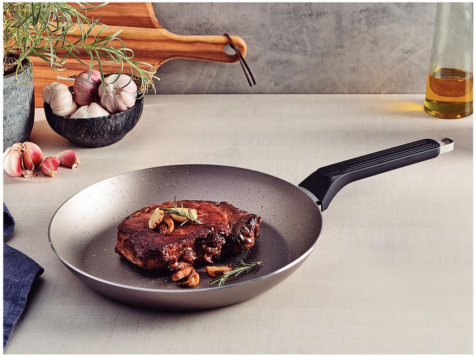 Frigideira Antiaderente Tramontina de Alumínio Milazzo Amêndoa 28cm - 1