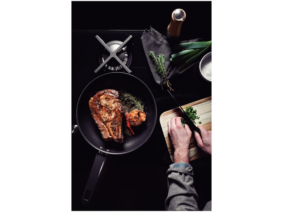 Frigideira Antiaderente Tramontina Inox Fundo Triplo Grano Baquelite 20cm - 1