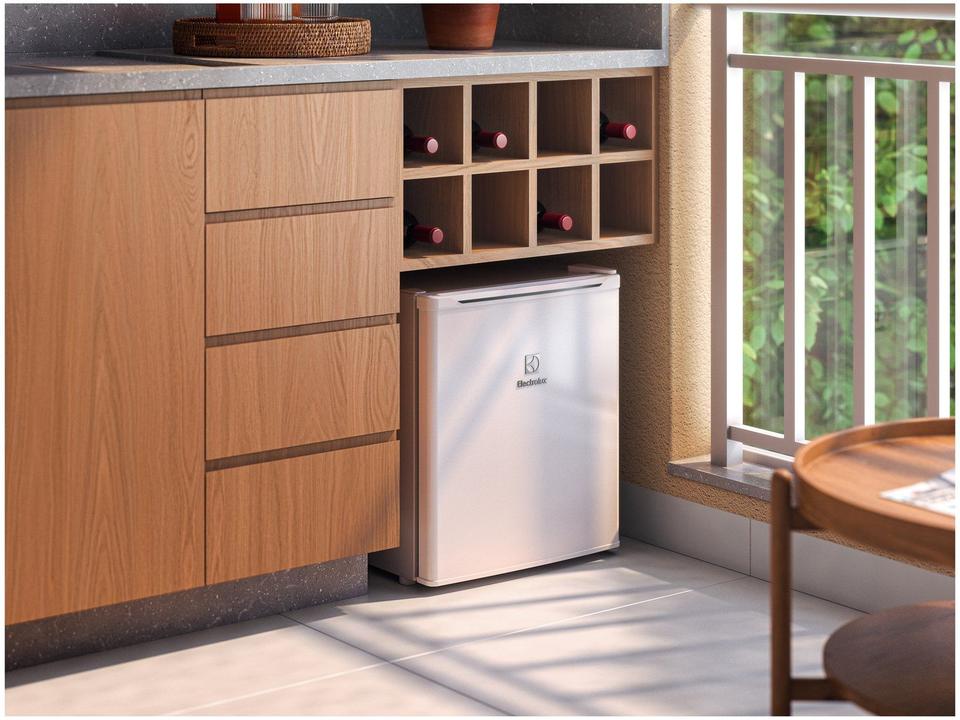 Frigobar Electrolux 47L Branco Efficient com Controle de Temperatura EM50 - 2
