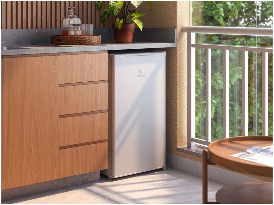 Frigobar Electrolux 90L Branco Efficient com Controle de Temperatura EM90 - 2