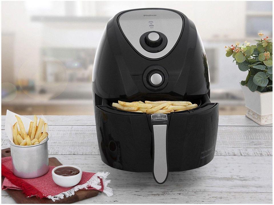 Fritadeira Elétrica Sem Óleo/Air Fryer Philco Air Fry Saúde Preta 4,4L com Timer - 2