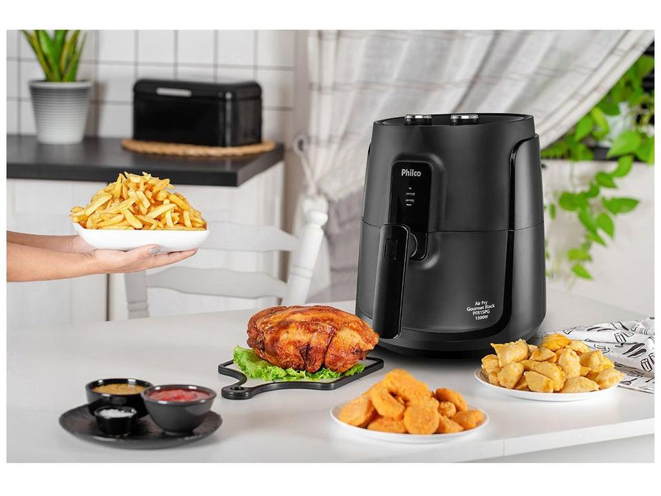 Fritadeira Elétrica sem Óleo/Air Fryer Philco Gourmet PFR15PG Preto 3,2L com Timer - 17