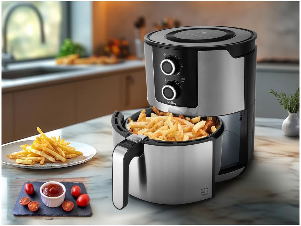 Fritadeira Elétrica sem Óleo/Air Fryer Philco Preto e Prata 6,1L - 2