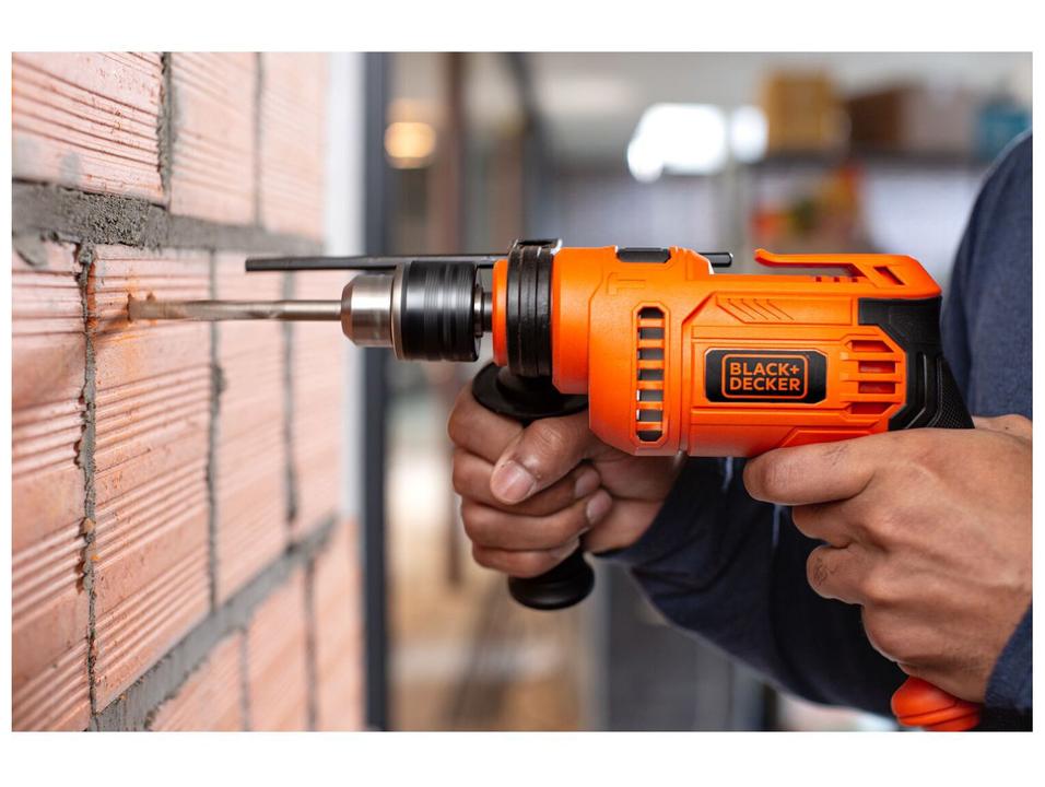 Furadeira de Impacto Black+Decker 650W BED713650 - 10