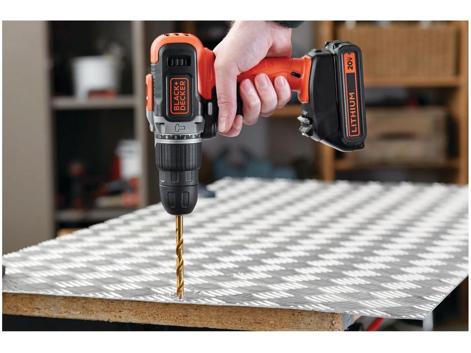 Furadeira e Parafusadeira de Impacto Black+Decker a Bateria 3 Peças 20V Max - 4