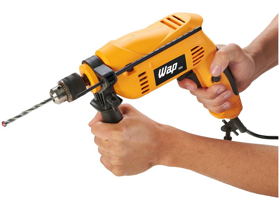 Furadeira e Parafusadeira de Impacto Wap 700W - 7