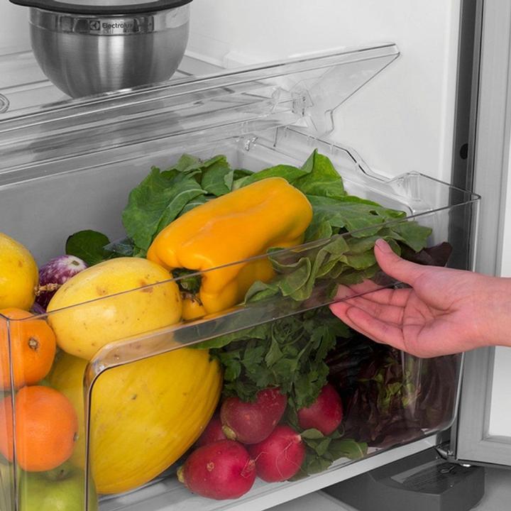 Geladeira Electrolux Frost Free 371L Turbo Congelamento Duplex Cor Inox DFX41 - 9