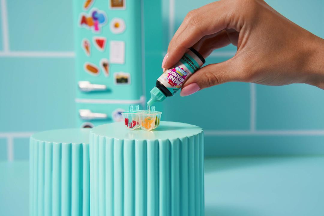 Geladeira Mini Brands Fill The Fridge - 7