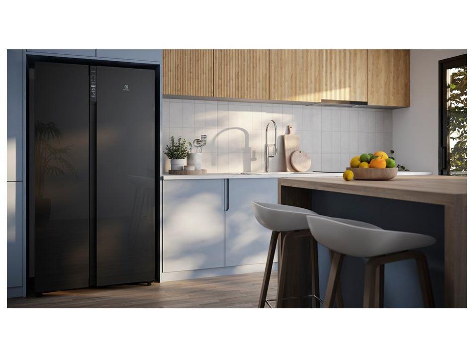 Geladeira/Refrigerador Electrolux Frost Free Side by Side Preto 526L ES5GB - 6