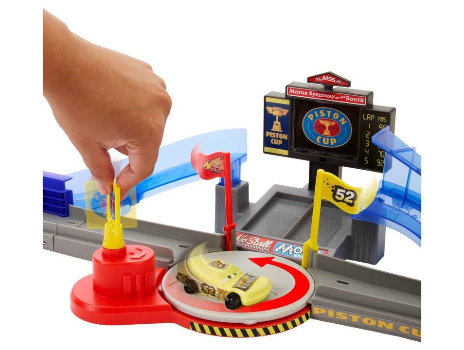 Kit Pista Acrobacias Copa Pistão Carros Disney Pixar Mattel - 2