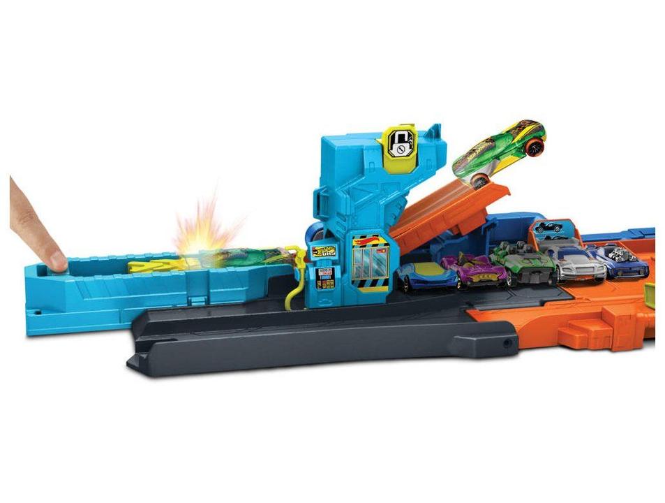 Kit Pista Hot Wheels City Garagem de Acrobacias Mattel - 2