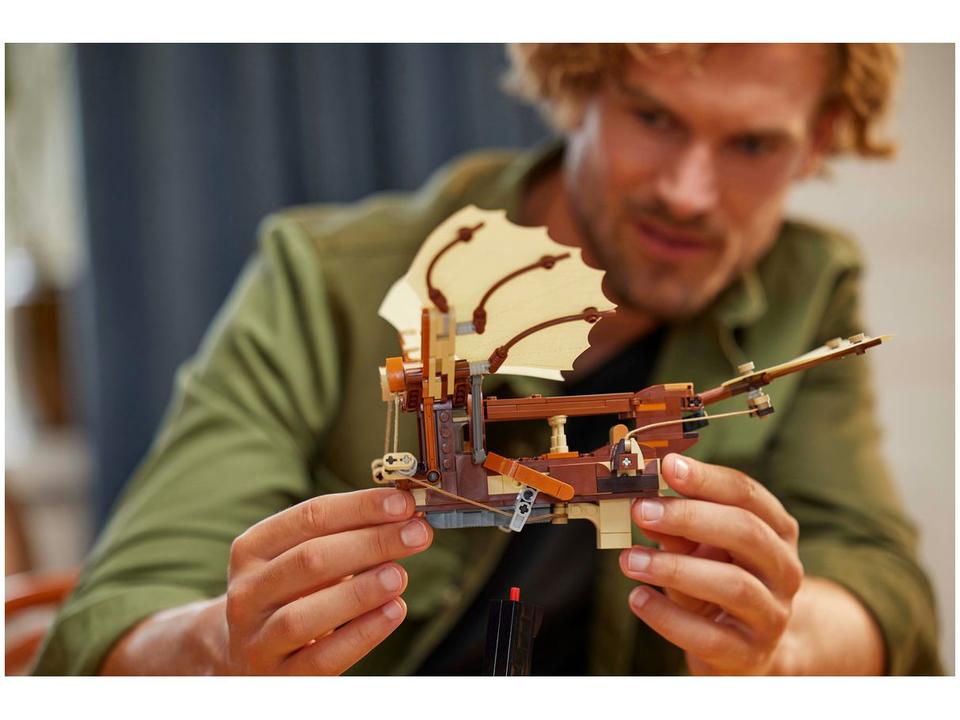 LEGO A Máquina de Voo de Leonardo da Vinci - 2